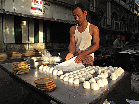 缅甸,仰光,一个,男人,制作,小麦,街道