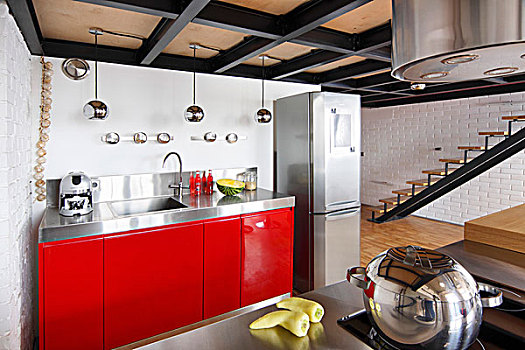 厨房操作台,红色,靠近,不锈钢,阁楼,公寓