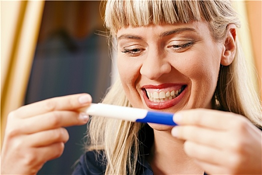 女人,妊娠测试,高兴