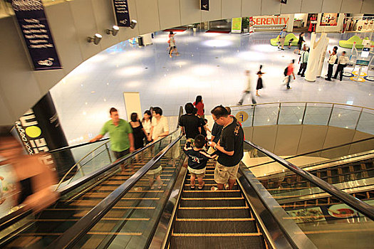 新加坡vivo,city,购物中心电梯自动扶梯