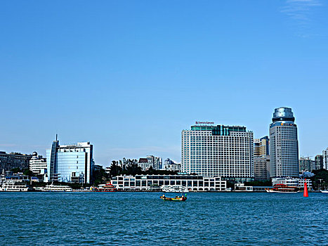 福建厦门鼓浪屿对面城市海景风光码头渡船双子塔