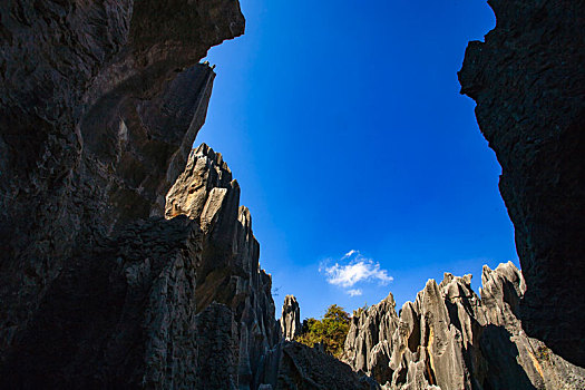 云南,石林,云南石林,石頭,山洞,地質公園,藍天,天空,陽光,怪石,地質地貌