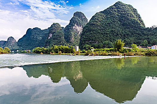 阳朔遇龙河美景