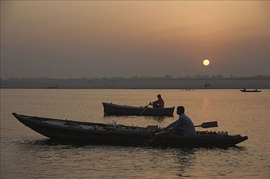 日出,上方,恒河,河,船,瓦腊纳西,贝拿勒斯,北方邦,印度,南亚