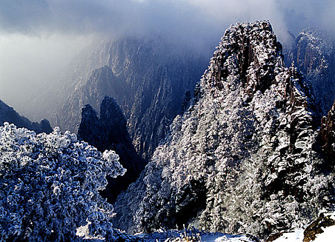 安徽黄山雪景