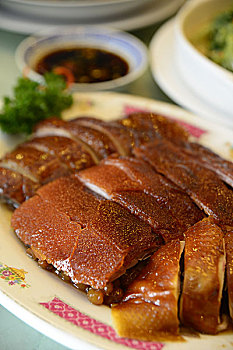 吴系吃火锅,火锅店,乳猪三式拼盘,广东广州天河区