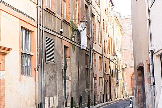 法国,图卢兹,狭窄街道,靠近,大教堂