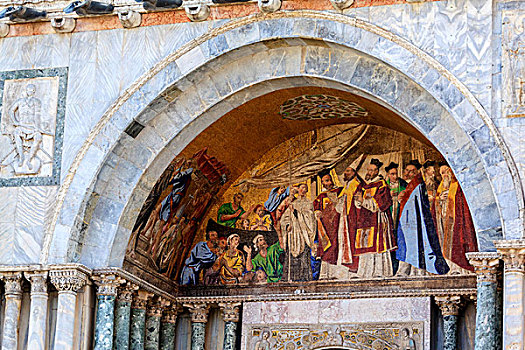 意大利威尼斯总督府门前壁画