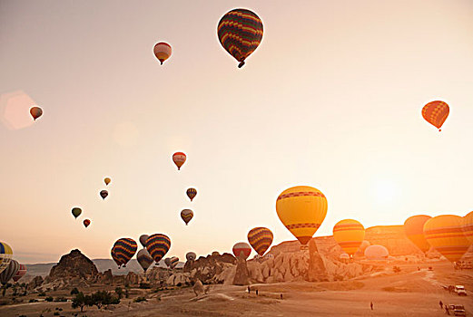 热气球,岩石构造,风景,日落,卡帕多西亚,安纳托利亚,土耳其