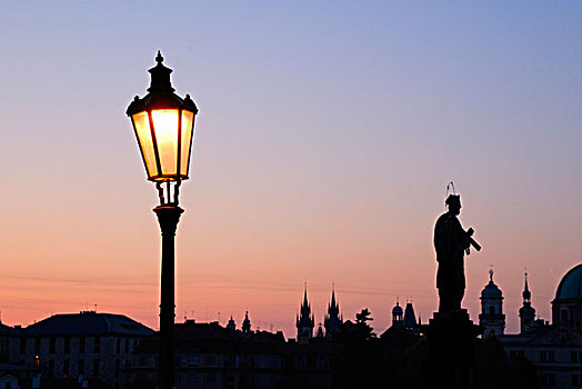 灯,查理大桥,布拉格,捷克共和国,欧洲