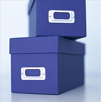 两个,蓝色,盒子