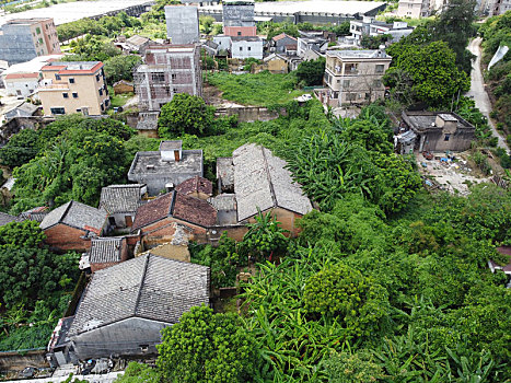 航拍广东省东莞市清溪镇铁场村