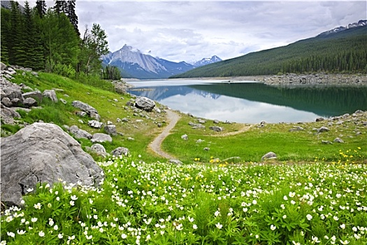 高山湖,碧玉国家公园,加拿大