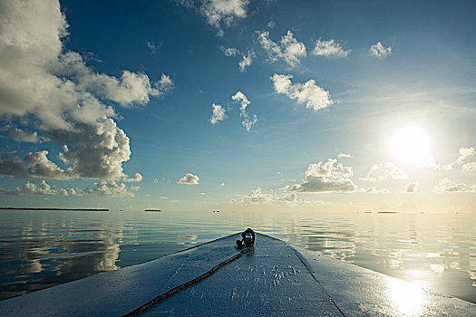 船,特写,太阳,云,反射,平静,水,土阿莫土岛,法属玻利尼西亚