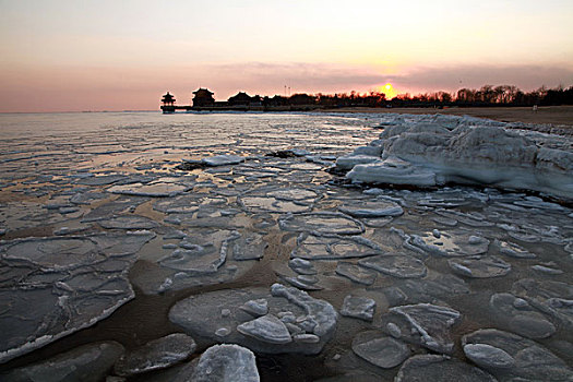 北戴河海冰