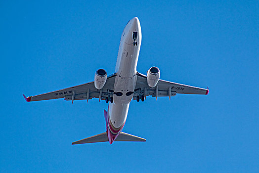 航空客运飞机