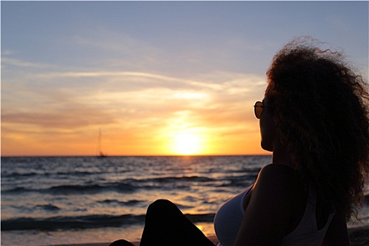 女人,剪影,看,日落,伊比萨岛