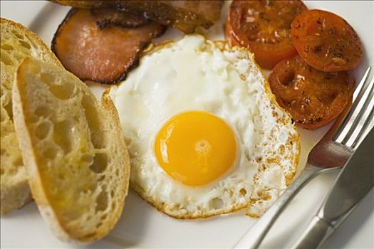 英国,早餐,熏肉,煎鸡蛋,西红柿