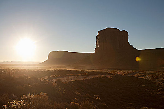 日出,纪念碑谷,纳瓦霍,亚利桑那,美国