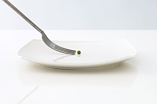 叉子,接近,一个,豌豆,盘子