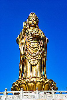 南海观音菩萨雕像