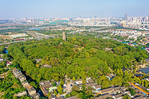 航拍江苏苏州虎丘山风景名胜区云岩寺塔