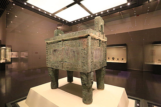 中国国家博物馆馆藏青铜器后母戊鼎