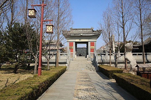 2月27日,在山东省临沂市兰山区王羲之故居沂州普照禅寺