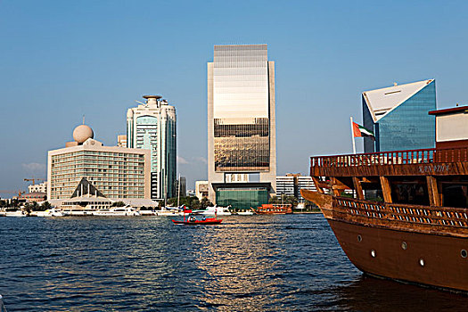 迪拜河,迪拜,独桅三角帆船,前景
