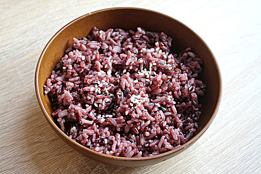 紫薯黑米饭
