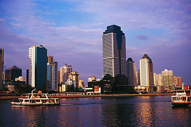 珠江西岸图片