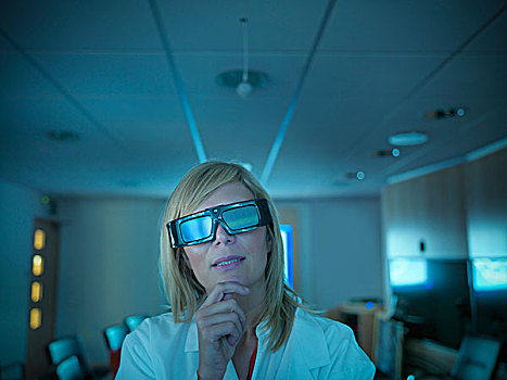 科学家,穿,3d眼镜,实验室