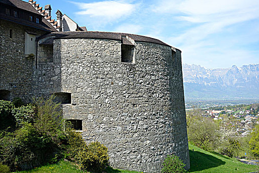 城堡,瓦杜兹