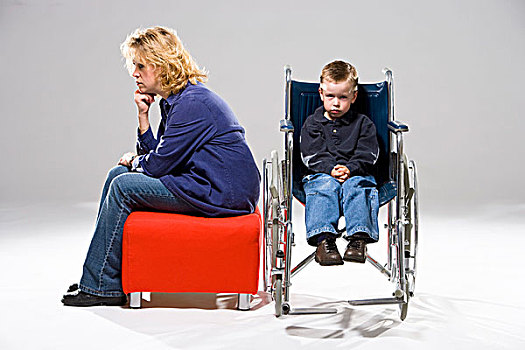 孩子,轮椅,母亲,坐,旁侧