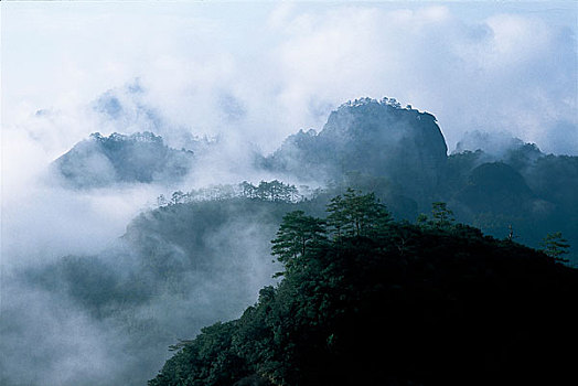 福建武夷山之晨光