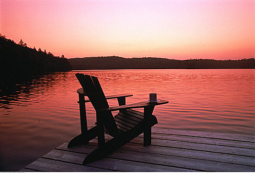 宽木躺椅,码头,日落