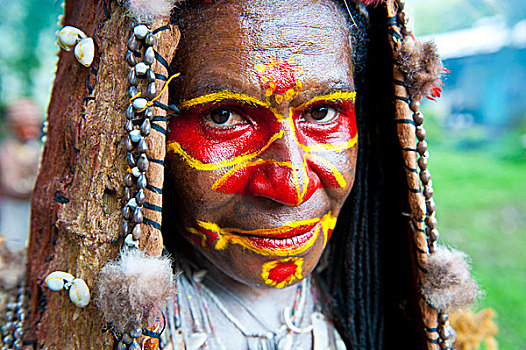 彩色,连衣裙,脸,涂绘,部族,女人,庆贺,传统,唱歌,高地,巴布亚新几内亚,美拉尼西亚