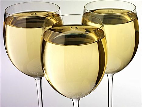 白葡萄酒,三个,玻璃杯