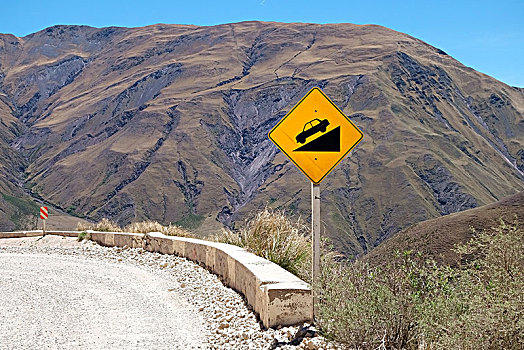 警告标识,碎石路,国家公园,萨尔塔省,阿根廷,南美