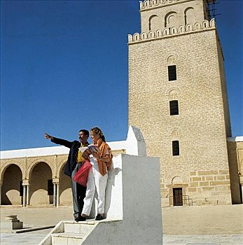 游客,引导,男人,女人,伴侣,度假,假日,清真寺,凯鲁万,突尼斯,北非
