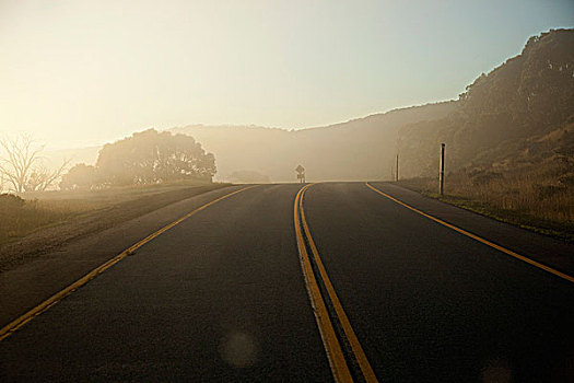 阳光,薄雾,上方,公路,道路