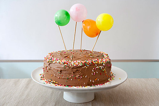 生日蛋糕,巧克力糖衣,装饰,气球,洒料