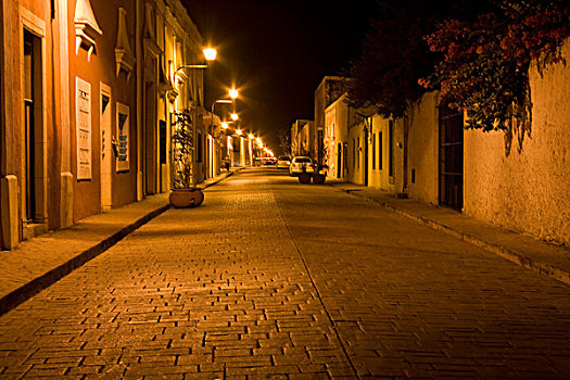 墨西哥,尤卡坦半岛,瓦亚多利德,街景,夜晚,城镇