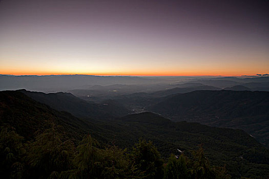 大理鸡足山风光