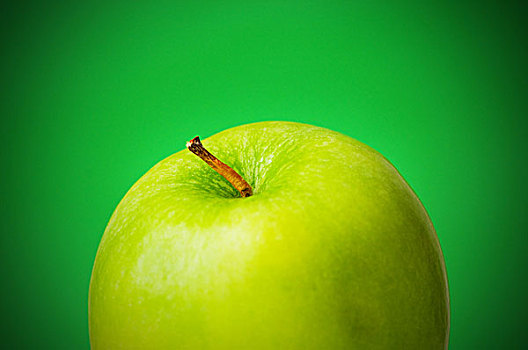 青苹果,绿色背景