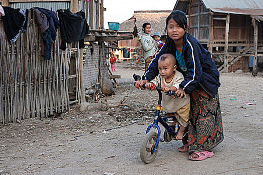 女孩,小孩,自行车,乡村,靠近,钳,掸邦,金三角,缅甸,亚洲