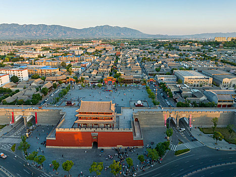 山西省忻州市忻州古城航拍图片