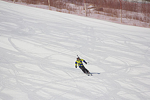滑雪场滑雪