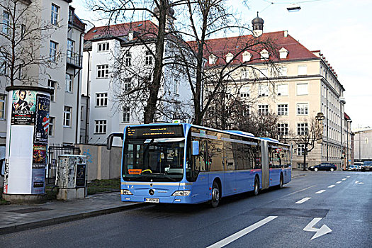 慕尼黑的公共汽车