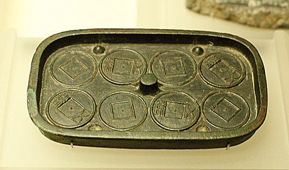 西汉更始二年五铢叠铸铜制范盒